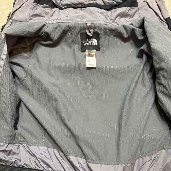 The North Face HyVent Jacket Womens Small Black Waterproof Hooded Ski Hiking - Picture 13 of 16